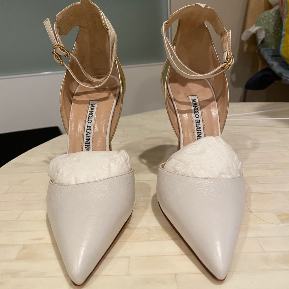 Brand New Manolo Blahnik High Heel Sandals